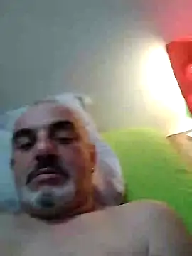 Snapshot of sexyviejito chatting on 11/25/25, 02:11 sexyviejito online show from 11/25/25, 02:11