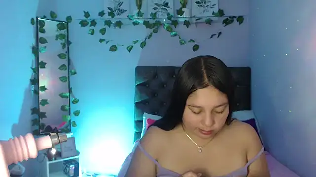 Snapshot of KOREN_JALAA chatting on 01/21/25, 04:58 KOREN JALAA online show from 01/21/25, 04:58