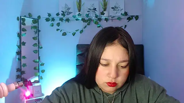 Snapshot of KOREN_JALAA chatting on 02/05/25, 09:29 KOREN JALAA online show from 02/05/25, 09:29