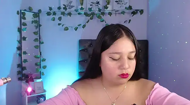 Snapshot of KOREN_JALAA chatting on 02/06/25, 08:45 KOREN JALAA online show from 02/06/25, 08:45