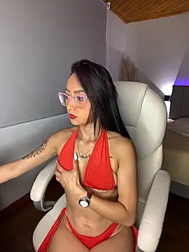 Sofiaa pink online show from 10/25/25, 08:14