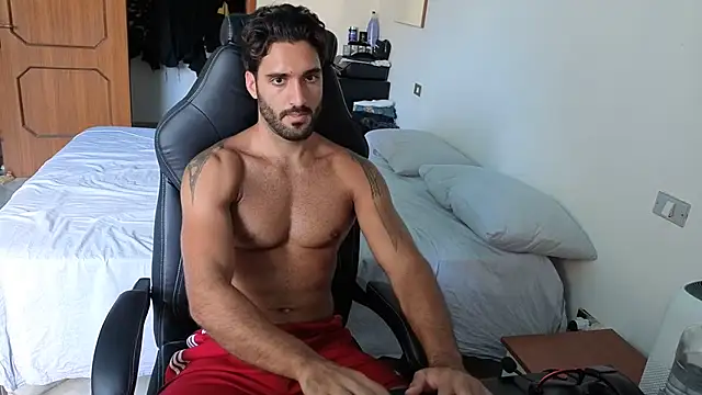 Al3xox02 online show from 06/24/26, 10:03