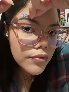 GabrielleMarsh1 online show from 10/19/25, 06:30