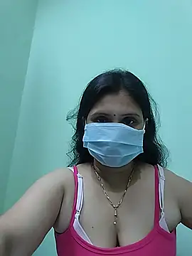 yourbeautyqueen online show from 07/18/26, 08:45