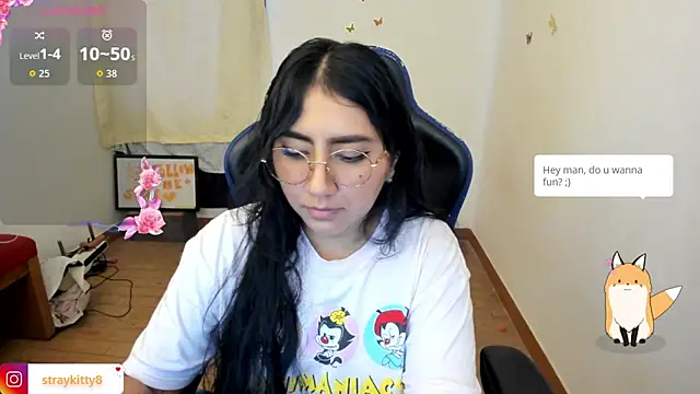 Snapshot of LoveLyy- chatting on 02/14/26, 06:59 LoveLyy- online show from 02/14/26, 06:59