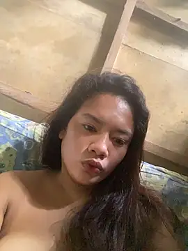 Snapshot of Babygurl22 chatting on 10/24/25, 01:35 Babygurl22 online show from 10/24/25, 01:35