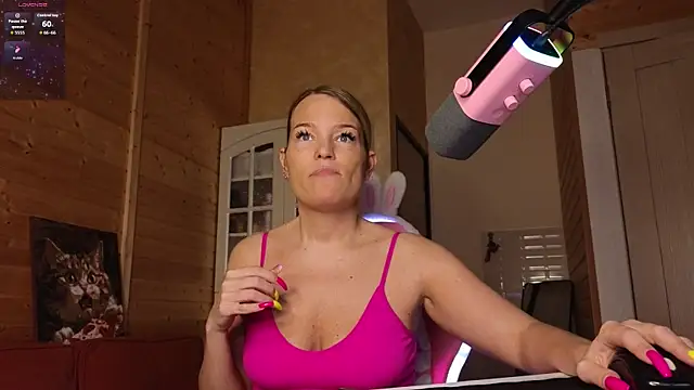 Lady Shine online show from 05/28/26, 07:33