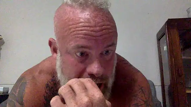 Muscledick40 online show from 06/30/26, 04:35