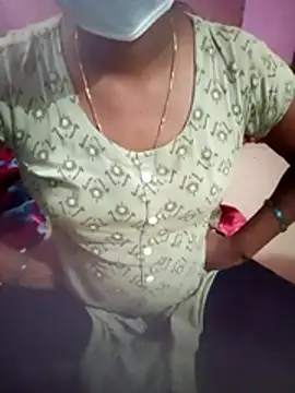 Eswar77 online show from 11/11/25, 04:51