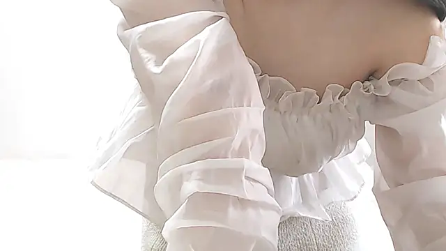 hinako08 online show from 05/10/26, 01:33