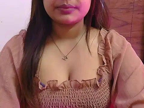 cute zaraa online show from 12/04/25, 07:17