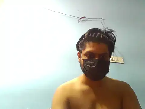 Snapshot of Indianbull109 chatting on 10/07/25, 07:16 Indianbull109 online show from 10/07/25, 07:16