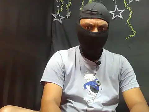 Snapshot of Indianbull109 chatting on 11/20/25, 06:40 Indianbull109 online show from 11/20/25, 06:40