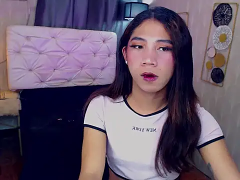 Seductive nathalie online show from 11/24/25, 03:45