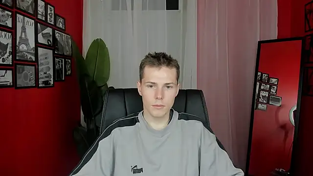 Snapshot of Hector_Spector chatting on 11/08/25, 11:43 Hector Spector online show from 11/08/25, 11:43