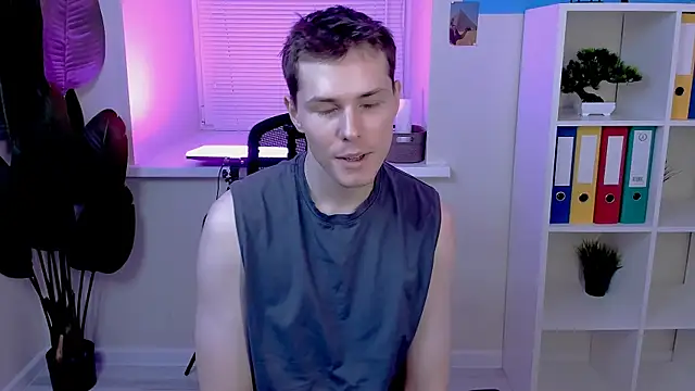 Snapshot of Hector_Spector chatting on 12/02/25, 10:53 Hector Spector online show from 12/02/25, 10:53