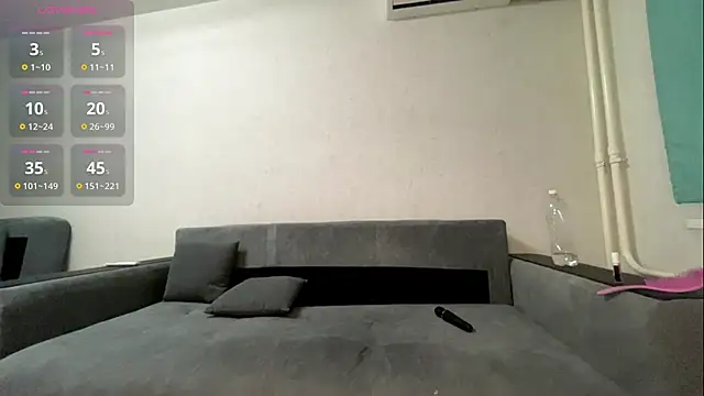 Snapshot of Mary_cherybaby chatting on 12/04/25, 02:15 Mary cherybaby online show from 12/04/25, 02:15