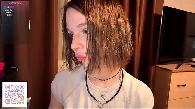 Snapshot of TerrellSroufe chatting on 10/30/25, 07:25 TerrellSroufe online show from 10/30/25, 07:25