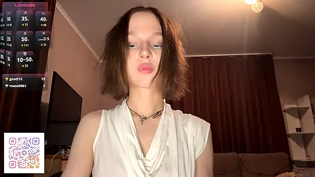 Snapshot of TerrellSroufe chatting on 11/21/25, 07:23 TerrellSroufe online show from 11/21/25, 07:23