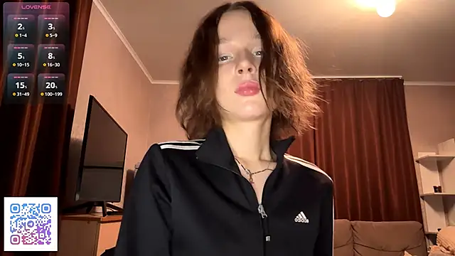 Snapshot of TerrellSroufe chatting on 12/05/25, 07:43 TerrellSroufe online show from 12/05/25, 07:43