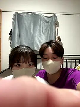 Snapshot of CoYu-528 chatting on 10/10/25, 11:31 CoYu-528 online show from 10/10/25, 11:31