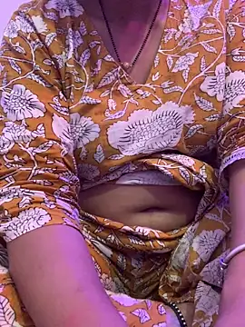 Snapshot of bindiyarani01 chatting on 10/06/25, 05:49 bindiyarani01 online show from 10/06/25, 05:49