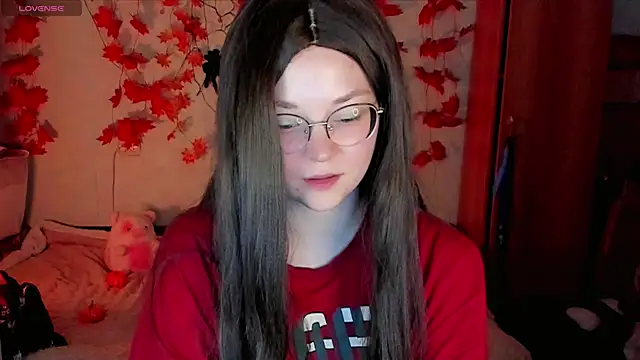 Snapshot of HoneyDazzle chatting on 10/10/25, 07:35 HoneyDazzle online show from 10/10/25, 07:35