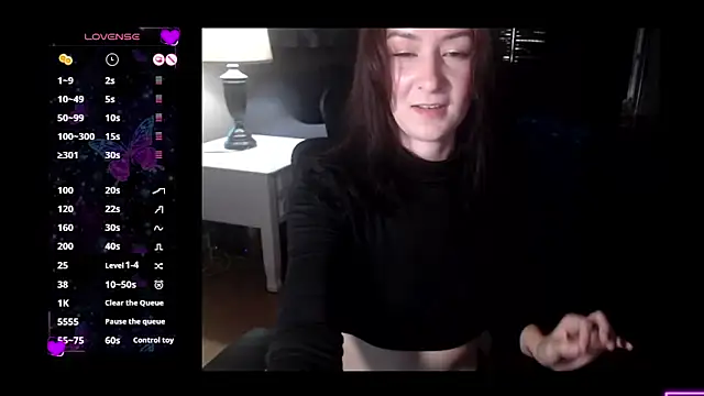 Snapshot of MysticMuse30 chatting on 10/10/25, 08:08 MysticMuse30 online show from 10/10/25, 08:08