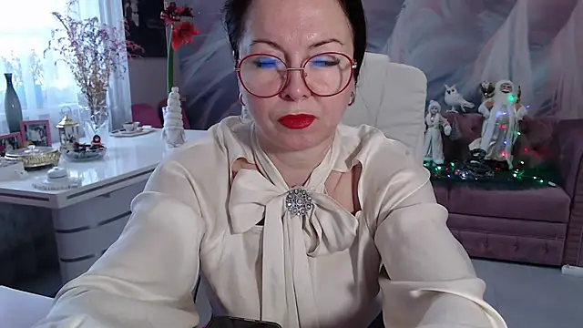 Arisa5000 online show from 12/31/24, 08:48