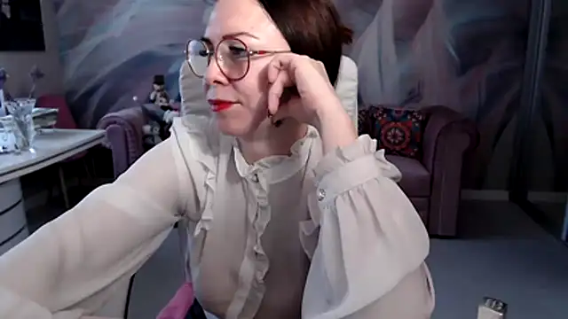 Arisa5000 online show from 12/01/25, 06:51