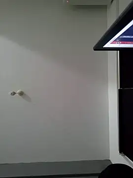 Snapshot of leila2003 chatting on 10/19/25, 06:08 leila2003 online show from 10/19/25, 06:08