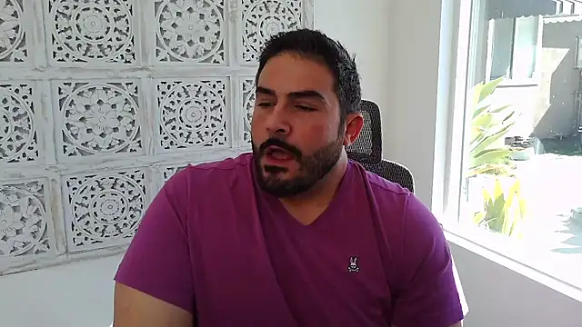 Snapshot of socal_streamer chatting on 10/20/25, 07:03 socal streamer online show from 10/20/25, 07:03