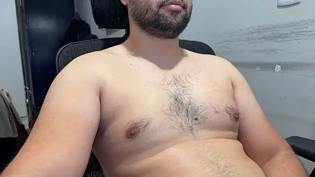 CasalManeiro25 online show from 10/10/25, 11:31