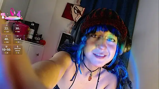 Snapshot of zora_blue777 chatting on 11/30/25, 02:48 zora blue777 online show from 11/30/25, 02:48