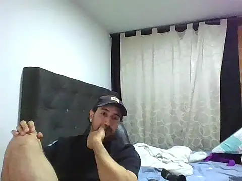 coolfriki online show from 06/25/26, 06:18