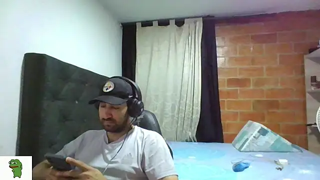 coolfriki online show from 06/29/26, 06:08