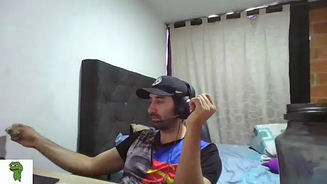 coolfriki online show from 07/17/26, 09:41
