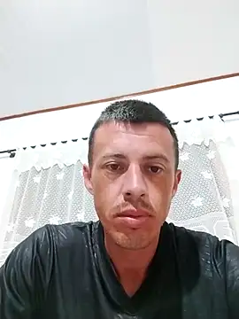 Kj amores online show from 10/28/25, 10:34