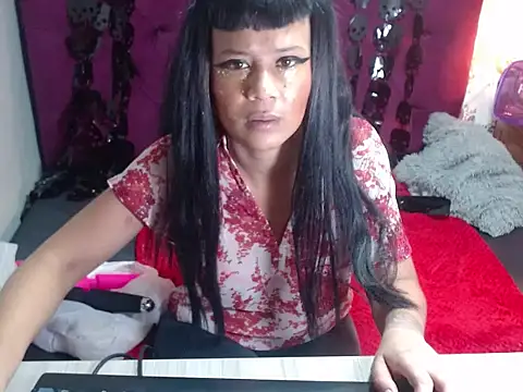 Snapshot of blackxstar11 chatting on 10/12/25, 02:10 blackxstar11 online show from 10/12/25, 02:10