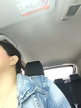 Alexa Jhomson online show from 10/10/25, 05:12