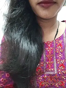 anjali2351 online show from 06/28/26, 04:24
