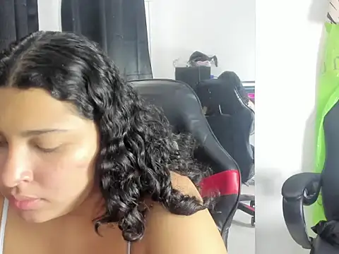 Snapshot of Baby_Latin chatting on 12/05/25, 07:54 Baby Latin online show from 12/05/25, 07:54