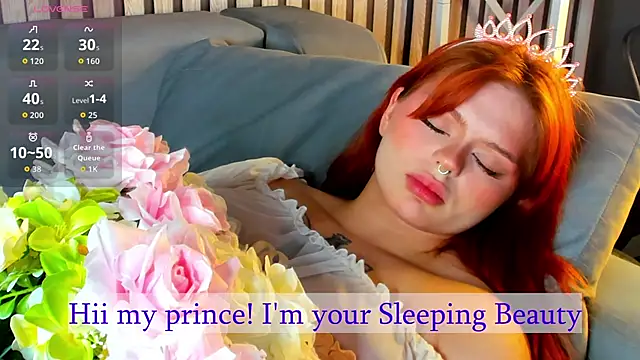 Snapshot of Barbara_Mitchel chatting on 10/31/25, 04:08 Barbara Mitchel online show from 10/31/25, 04:08