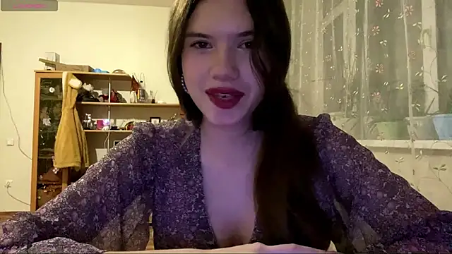 AlmetaBradicich online show from 10/28/25, 11:25