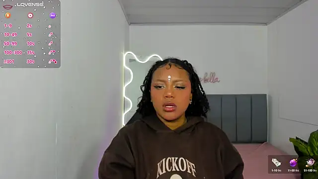 THIANA TAY online show from 10/23/25, 02:33