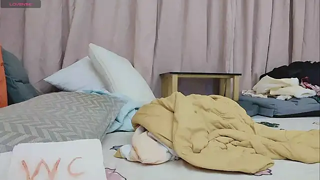 Taobaby168 online show from 11/10/25, 07:51