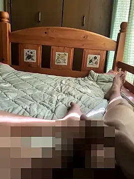 Snapshot of Daaaaiiii chatting on 10/07/25, 01:36 Daaaaiiii online show from 10/07/25, 01:36