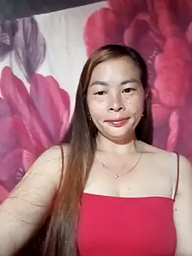 Snapshot of lucky774- chatting on 10/08/25, 11:46 lucky774- online show from 10/08/25, 11:46