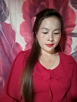 Snapshot of lucky774- chatting on 10/11/25, 01:09 lucky774- online show from 10/11/25, 01:09