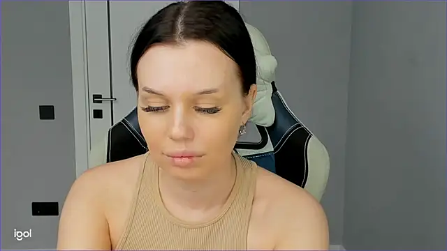 Marry Jein13 online show from 10/15/25, 08:25